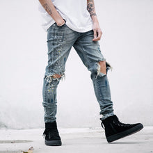 Paint Distressed Knee Jeans